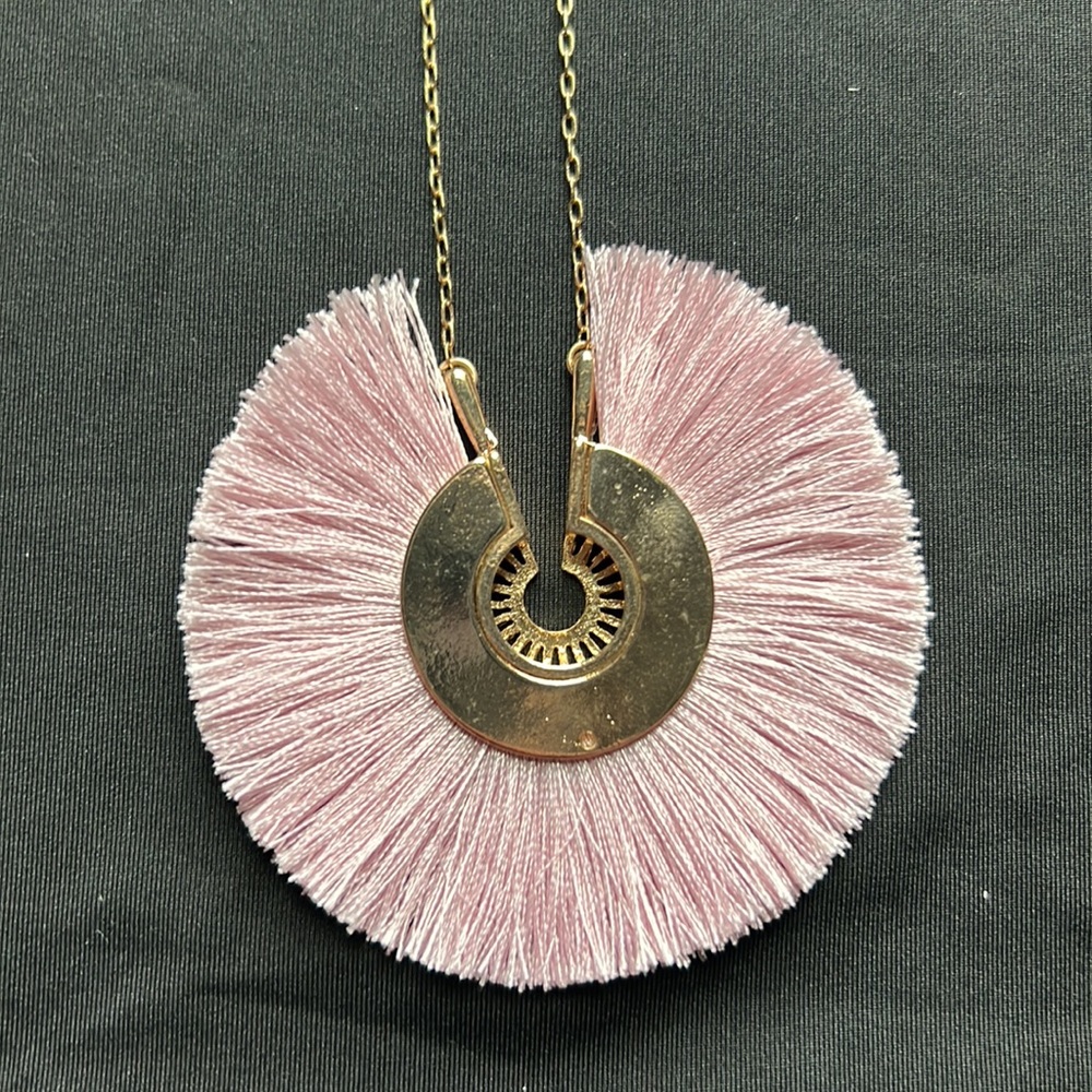 Long pink necklace